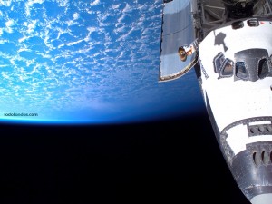 Postal: La Tierra desde el transbordador Endeavour