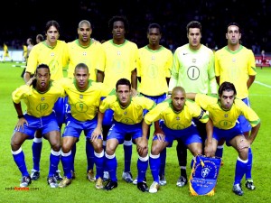 Selección de fútbol de Brasil (año 2004)