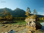 Lago Hintersee, en el Parque Nacional de Berchtesgaden, Baviera (Alemania)