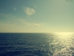 La línea entre el cielo y el mar