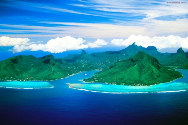 Opunohu Bay (en la isla de Moorea, Tahití)