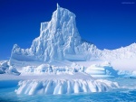 Iceberg en punta
