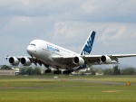 Airbus A380 despegando