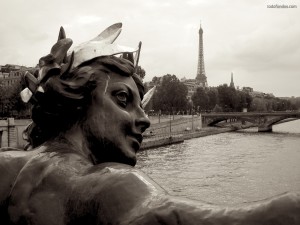 Postal: Una vista diferente de París