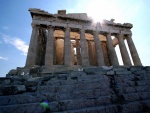 Fachada del Partenón, en la Acrópolis de Atenas (Grecia)