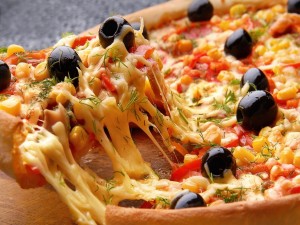 Pizza con aceitunas