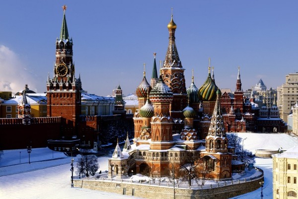 La Catedral de San Basilio en la Plaza Roja de Moscú (Rusia)