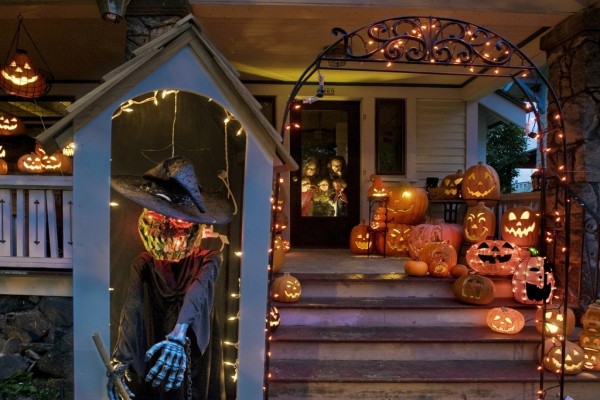 Casa adornada para Halloween
