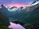 Fiordo de Geiranger (o Geirangerfjord), en Noruega
