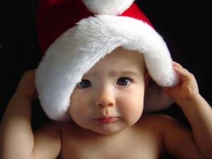 Postal: Bebé con gorro de Papá Noel