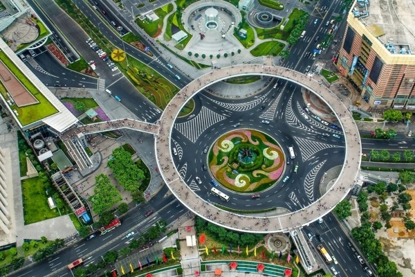 Rotonda peatonal elevada en Shanghái