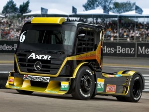 Postal: Mercedes-Benz Axor