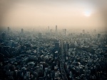 El cielo contaminado de Tokio, Japón