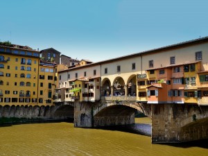 Puente cubierto en Florencia (Italia)