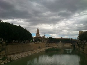 Postal: El río Segura a su paso por Murcia, España