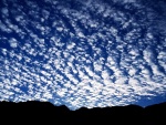 Formaciones de nubes en el Annapurna, cordillera del Himalaya, Nepal