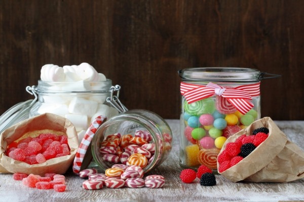 Caramelos, malvaviscos y gomitas (o gominolas)