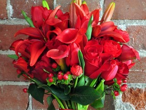 Postal: Ramo de flores rojas