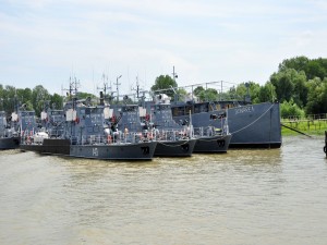 Postal: Barcos en el Danubio (Rumanía)