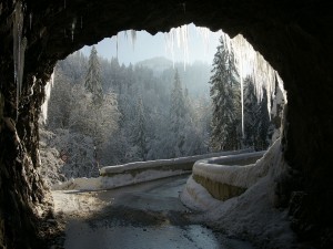 La carretera de Dornbirn al pueblo de Ebnit (Austria)