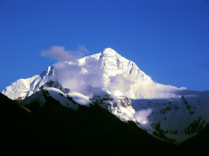 Postal: Nubes en el Everest