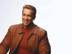 Arnold Schwarzenegger sonriendo