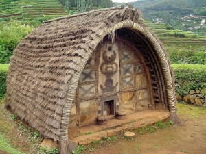 Postal: Choza de la tribu Toda (Nilgiris, India)