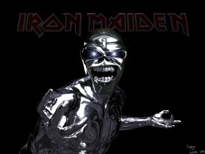 Postal: Eddie metálico (Iron Maiden)