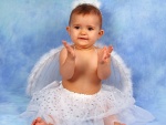 Bebé vestida de angelito