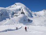 Esquiando en Allalinhorn Saas Fee Zermatt (Suiza)