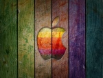 Apple, en madera de colores