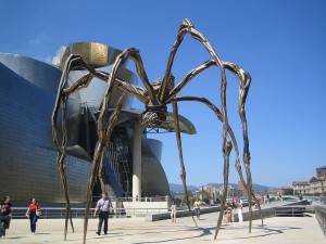 Postal: "Mamá", escultura de Louise Bourgeois (Museo Guggenheim de Bilbao, España)