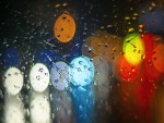 Gotas de lluvia sobre un vidrio