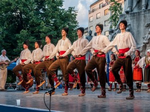 Postal: Danza folclórica de Budapest