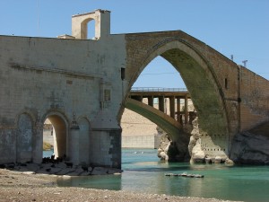 Postal: Puente de Malabadi sobre el río Batman (Turquía)