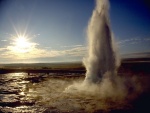 Erupción de un géiser en Islandia