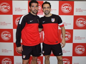 Dos jugadores del Atlético de Madrid, Raul García y Juanfran