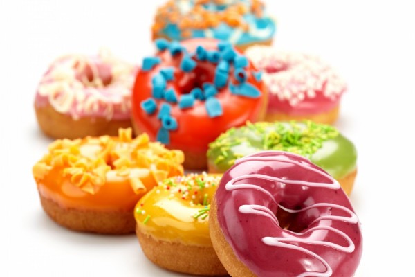 Donuts de colores brillantes