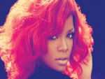 Rihanna con el pelo rojo