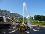 La Fuente de Sansón en Peterhof (San Petersburgo, Rusia)