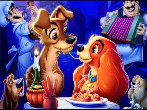 La dama y el vagabundo comiendo spaghetti