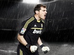 Iker Casillas bajo la lluvia