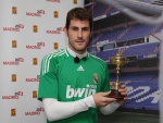 Iker Casillas con una copa