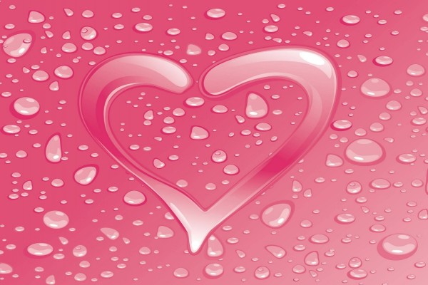 Corazón rosa de agua