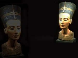 Postal: Busto de Nefertiti