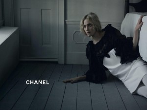 Postal: Modelo de Chanel
