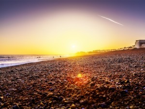 Postal: Puesta de sol en la playa de Brighton