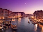 La luna en el Canal de Venecia