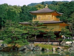 Kinkaku-ji (Templo del Pabellón de Oro) en Kioto, Japón