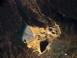 Postal: Vista de una "mina a cielo abierto"